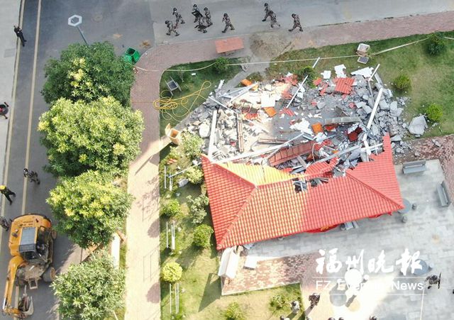福清音西街道拆除小區(qū)違建