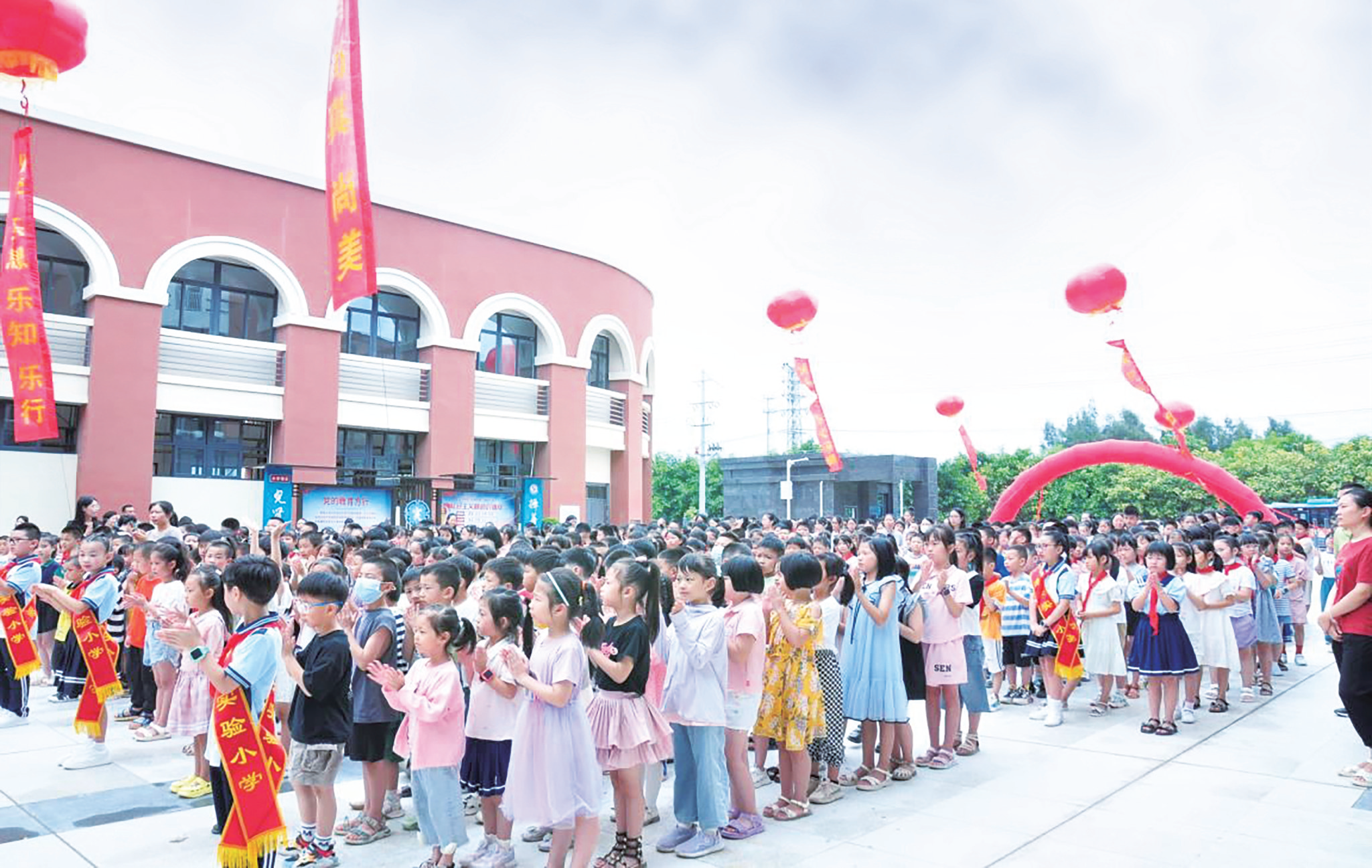 我市多所學校新校區投入使用