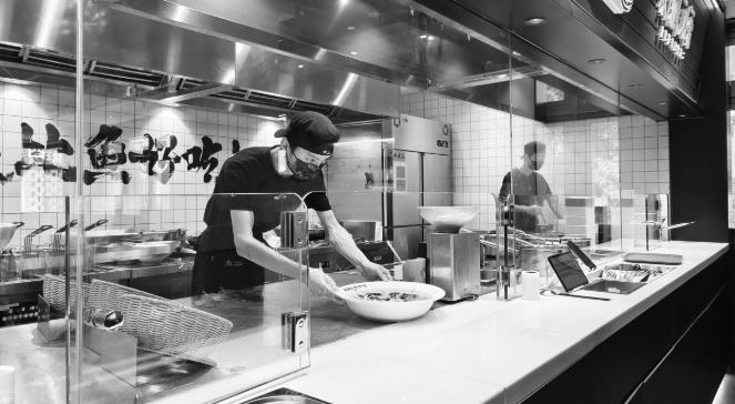 福清餐飲門店嚴(yán)格落實(shí)食安責(zé)任