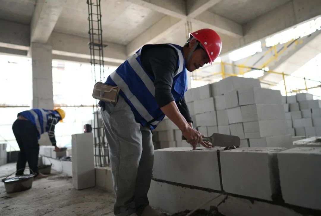 市總工會、市城投集團舉辦建設領域技能競賽