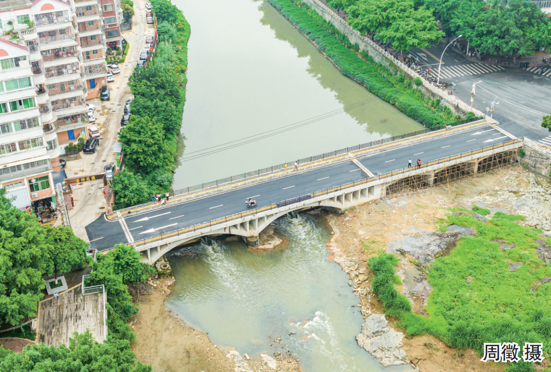 西門橋正式開(kāi)放通行 西門橋正式開(kāi)放通行