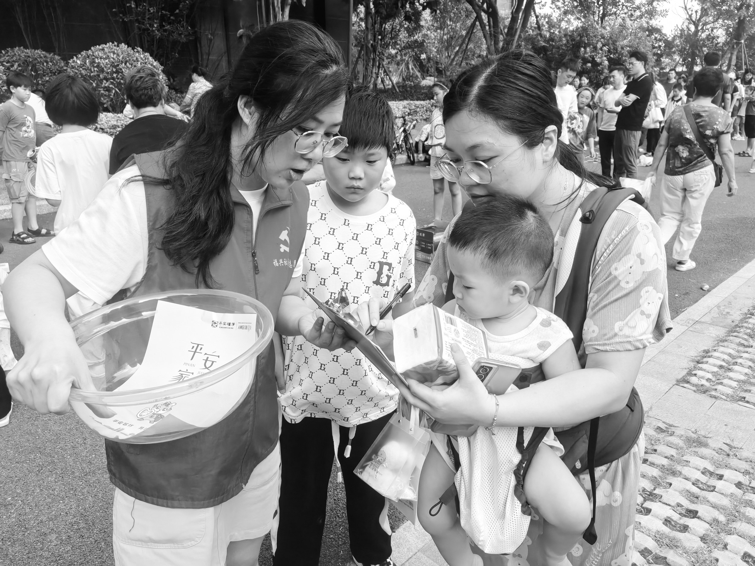 石竹街道創新社會治理提高“平安三率”